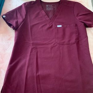 Burgundy Catarina Scrub Top EUC